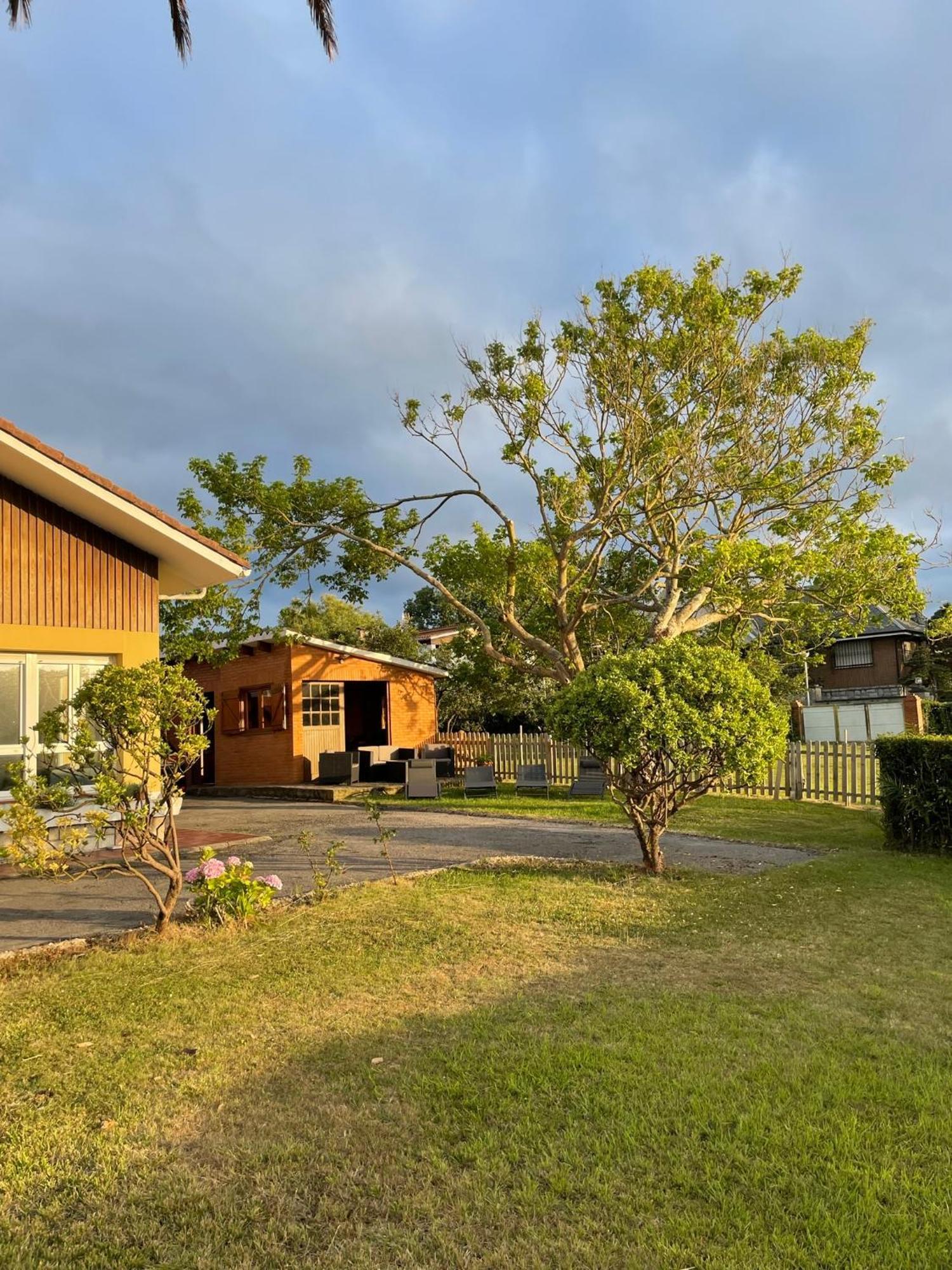 Villa La Palmera Y El Mar Naveces ภายนอก รูปภาพ